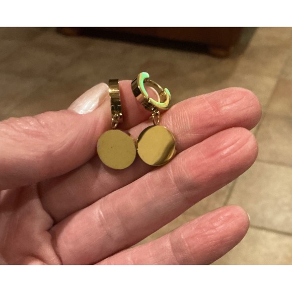 Gold Tone Earrings Black Roman Numeral Round Dangle Drop Jewelry Women - Picture 2 of 3